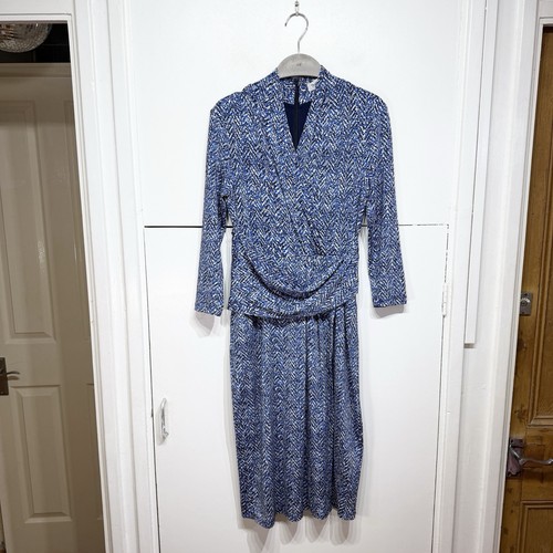 The fold kleid blau weiß - the,